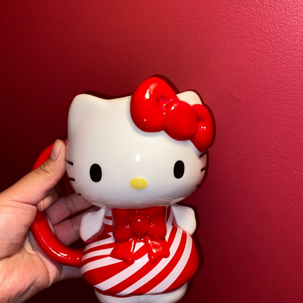 Hello kitty peppermint mug!